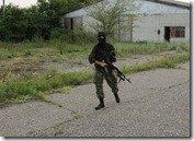 Боец с Калашниковым